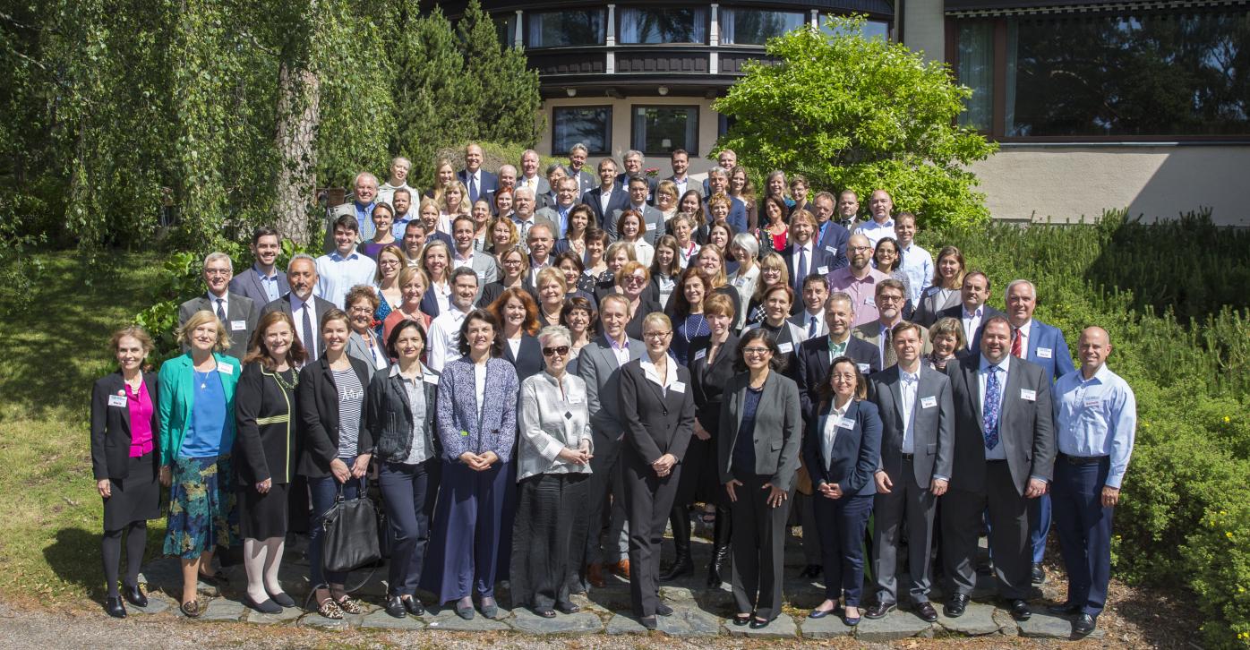 Ninety 2016 European Fulbright Conference participants in a group photo in front of the Hotel Hilton Kalastajatorppa
