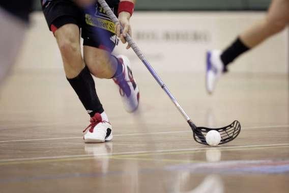 Small-sized image of floorball from the old Fulbright Finland website.