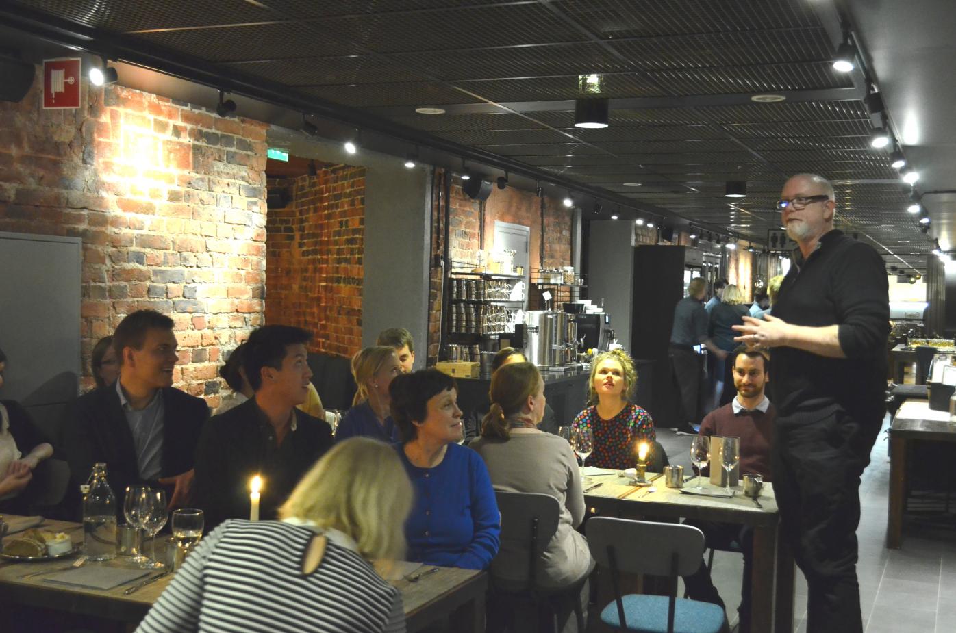 ASLA-Fulbright Alumni Association Organized a Welcome Dinner for the new U.S. Fulbrighters in 2016
