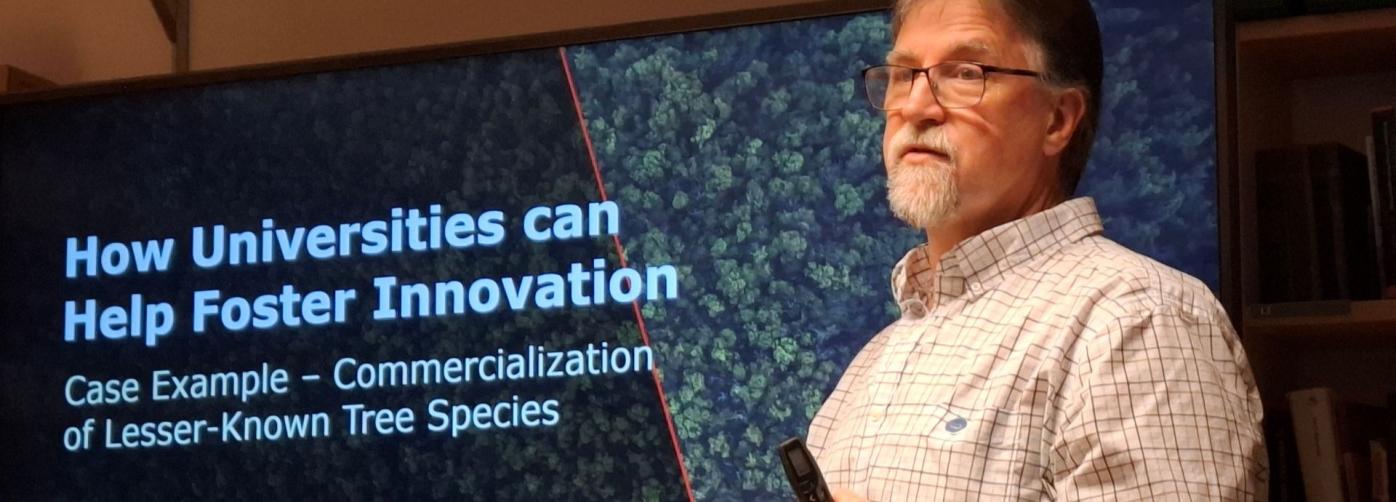 Scott Leavengood presenting