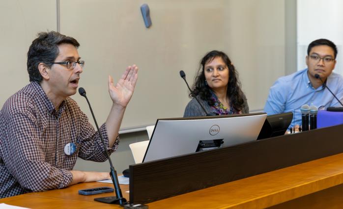 Three Fulbright Finland scholars having a panel discussion