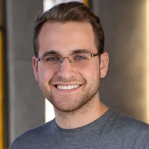 Headshot of Cameron Bechtold