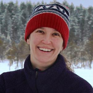 Headshot of Suzanna Bräuer