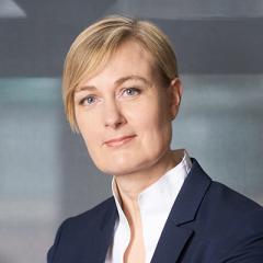Headshot of Elina Ravantti